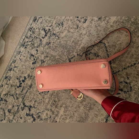 Michael Kors Purse - Picture 6 of 16